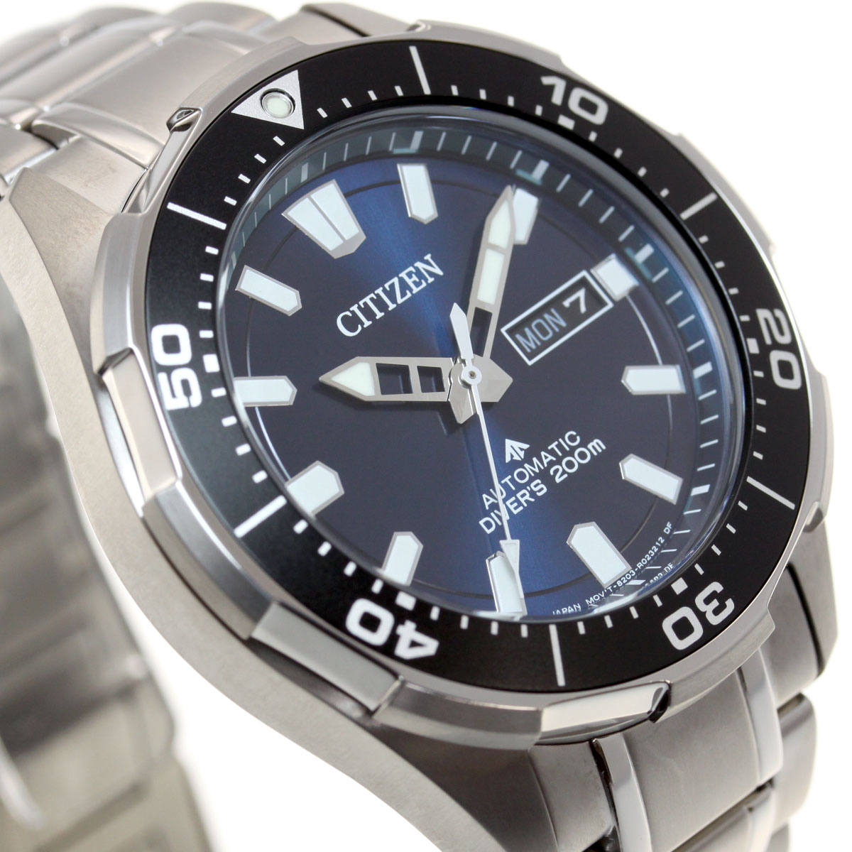citizen ny0070