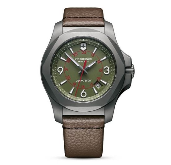Victorinox INOX Titanium 241779 watch